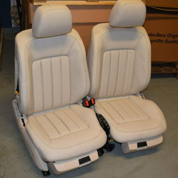 Mercedes-Benz CLS W218 Interior Leather Seats
