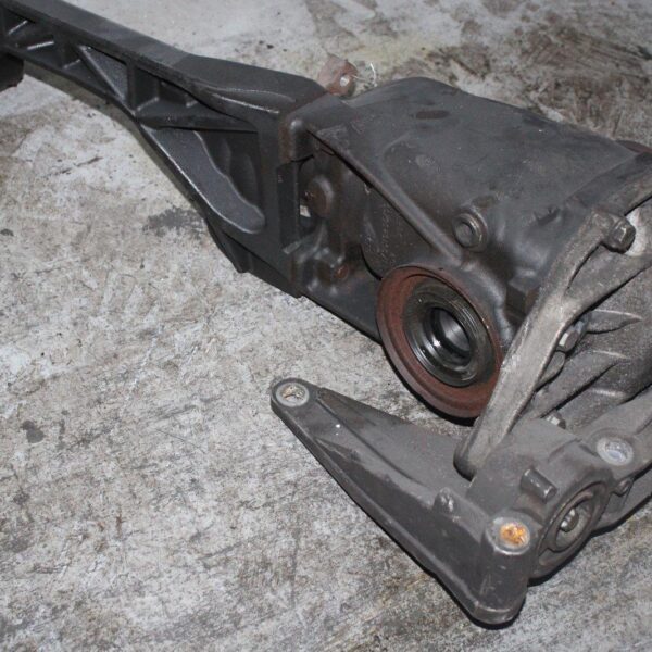 Mercedes-Benz Vito / V-Class W447 Rear Differential
