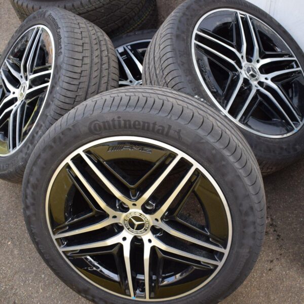 Mercedes W447 AMG 19-Inch Summer Alloy Wheels