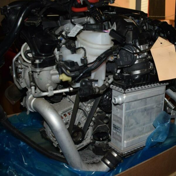 Mercedes W222 Maybach S400 Engine