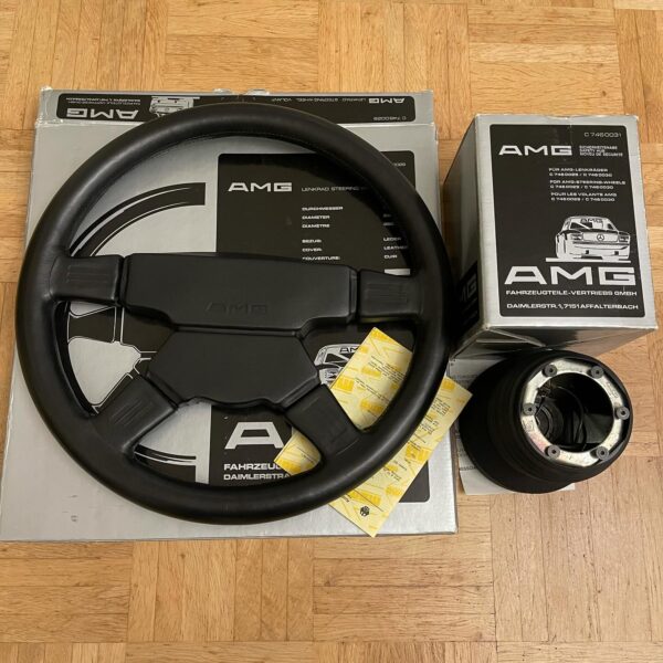 AMG MOMO M38 Steering Wheel