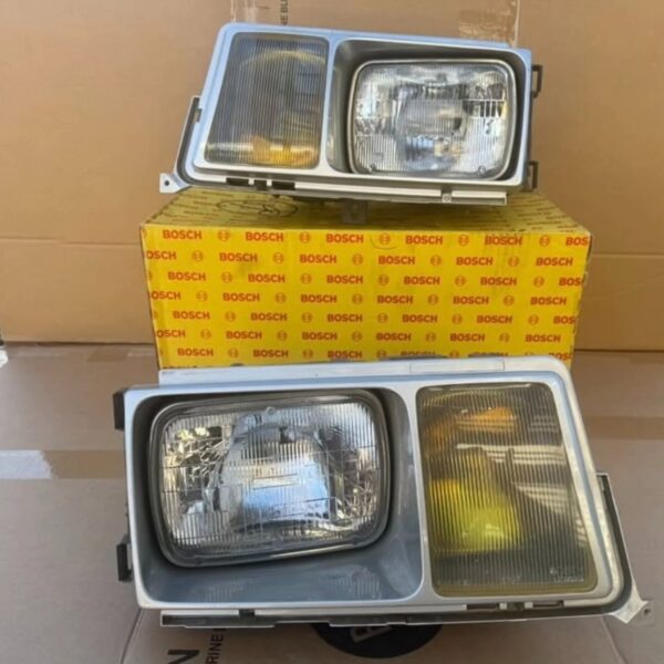 Mercedes-Benz W201 190E US-Spec Headlight Set