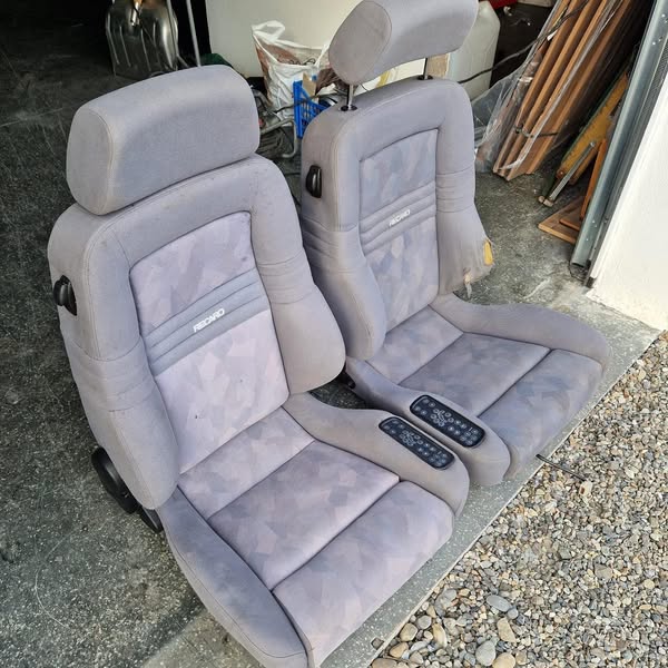 Original RECARO DSE Seats