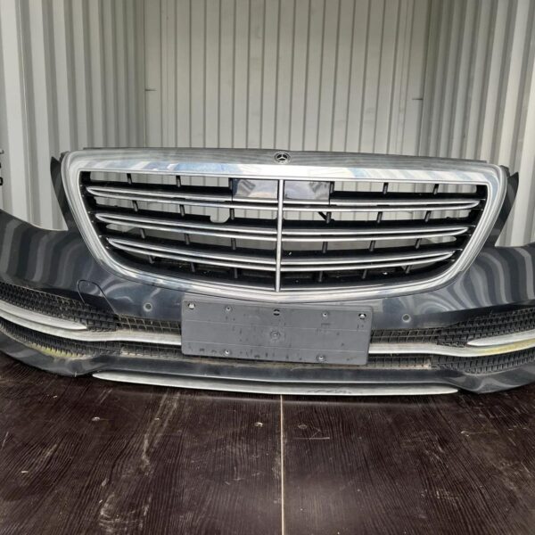 Mercedes-Benz S-Class W222 Front Bumper – Magnetite Black Metallic 9183 - New Arrivals