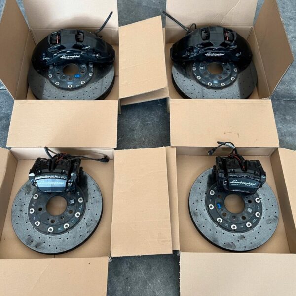 Lamborghini Urus 4ML / 4MO Complete Ceramic Brake System - New Arrivals