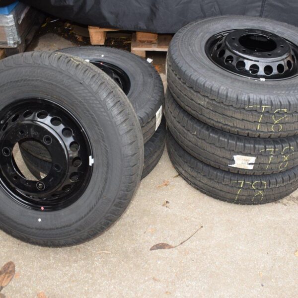 Mercedes Sprinter Steel Wheel Set