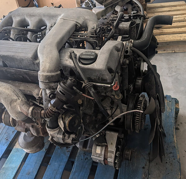 Used Mercedes-Benz OM603 Turbo Diesel Engine