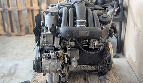 Used Mercedes-Benz OM604 Diesel Engine