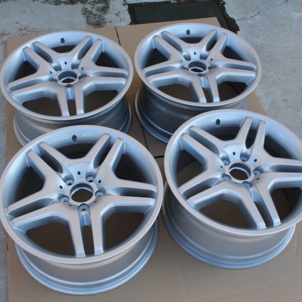 Staggered 18″ Cromodora AMG Wheels