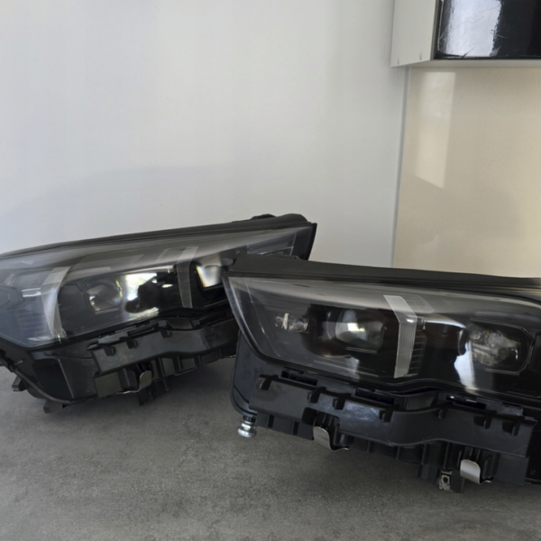 BMW G60 Full LED Headlights