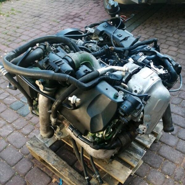 Genuine Mercedes-Benz OM642 3.0 CDI V6 Diesel Engine