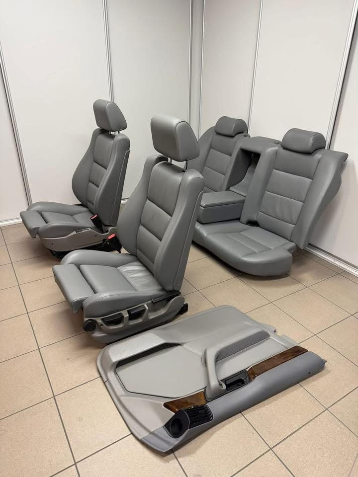 BMW e34 interior - Image 3